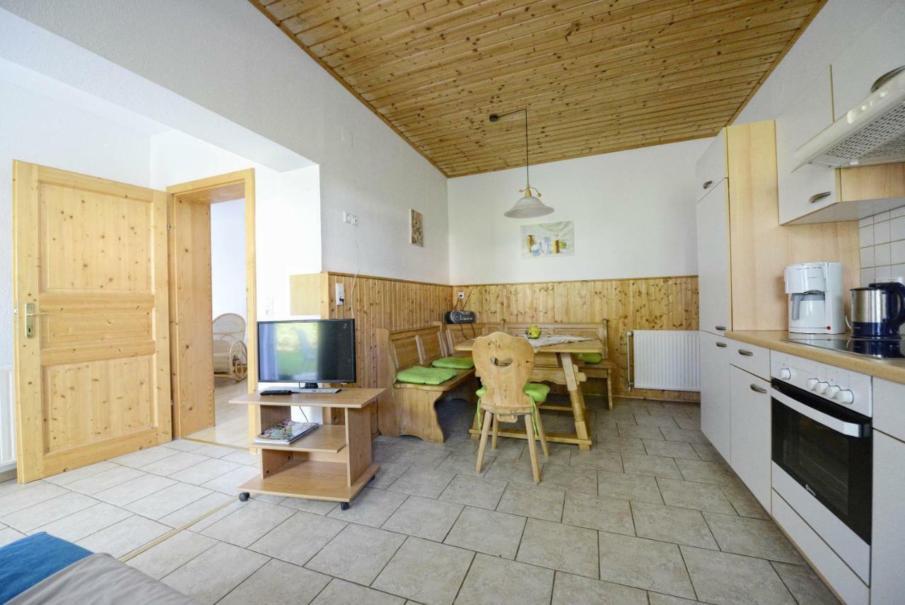 Ferienwohnungen Karoly Mörbisch am See Exteriör bild
