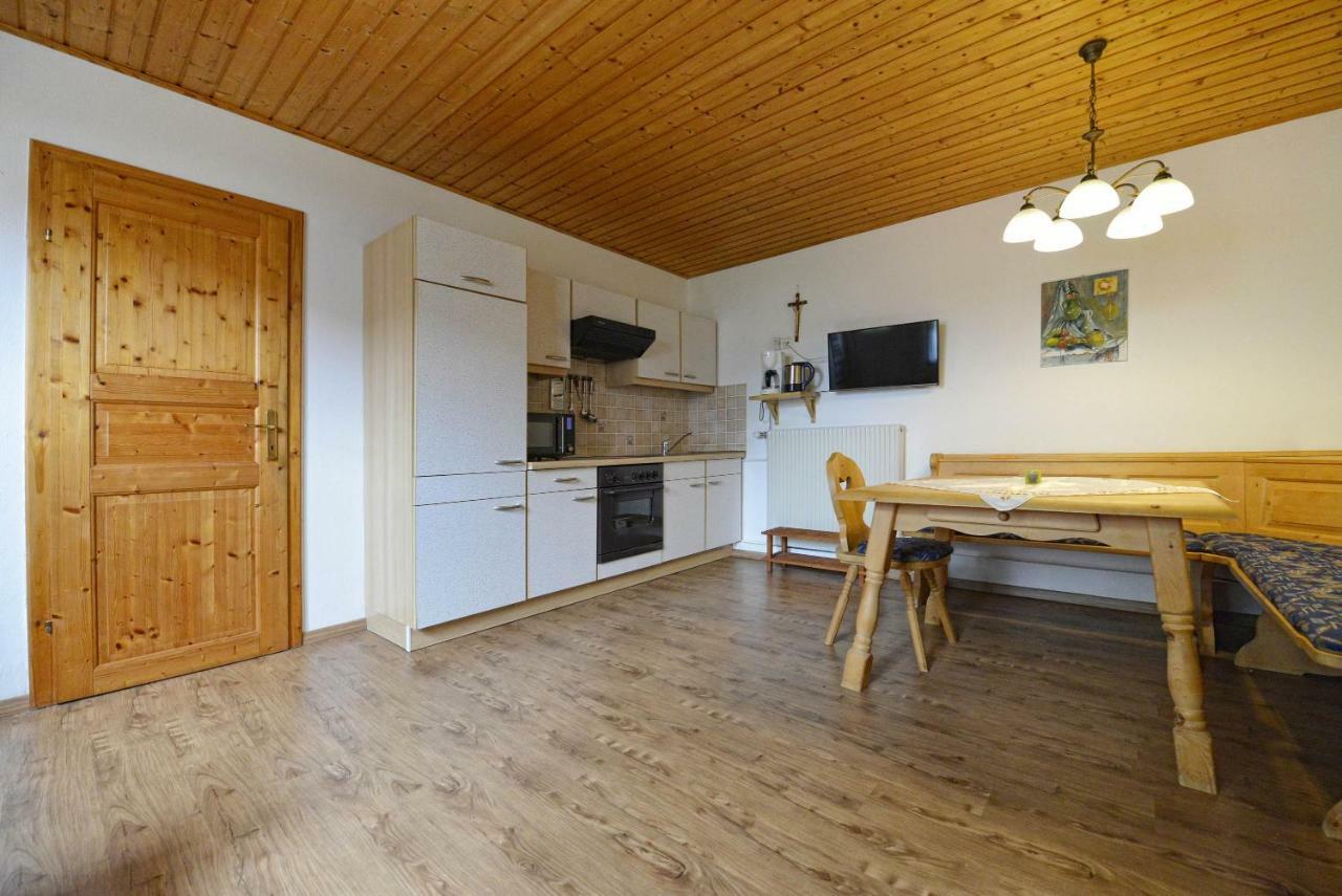 Ferienwohnungen Karoly Mörbisch am See Exteriör bild